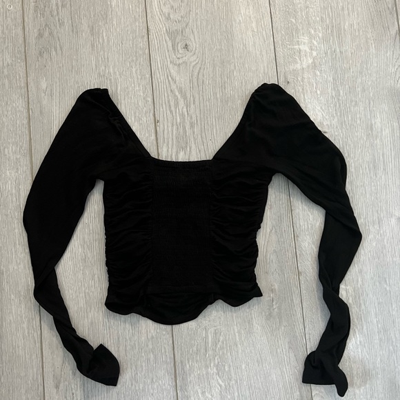 Urban outfitters cut out top - Picture 3 of 3